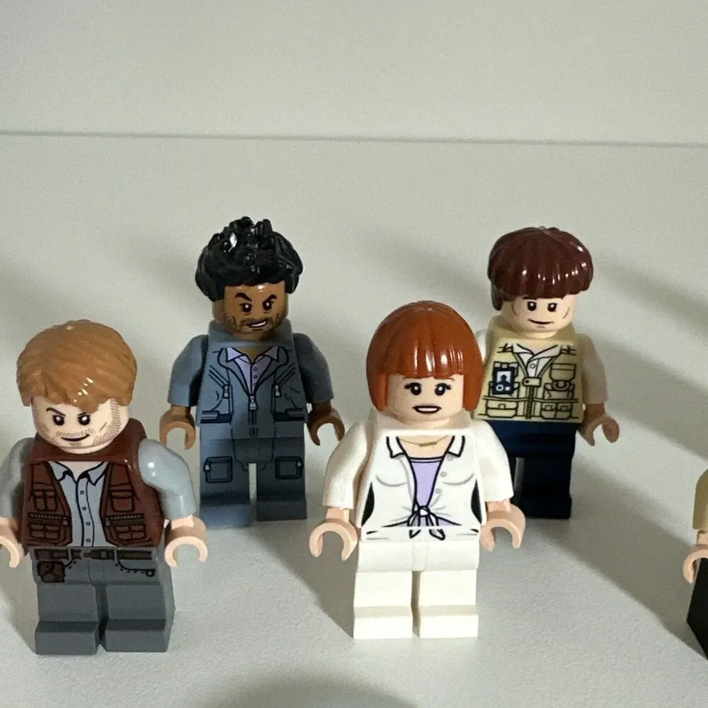Lego Jurassic World And Park Minifigure Lot Vic Simon Claire World Tag Barry